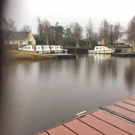 Leitrim Гостевой дом *